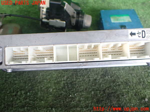 2UPJ-9242186110]セルシオ(UCF31)エンジンコンピューター 中古_3