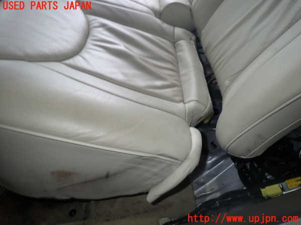 2UPJ-9242187385]セルシオ(UCF31)リアシート 中古_4