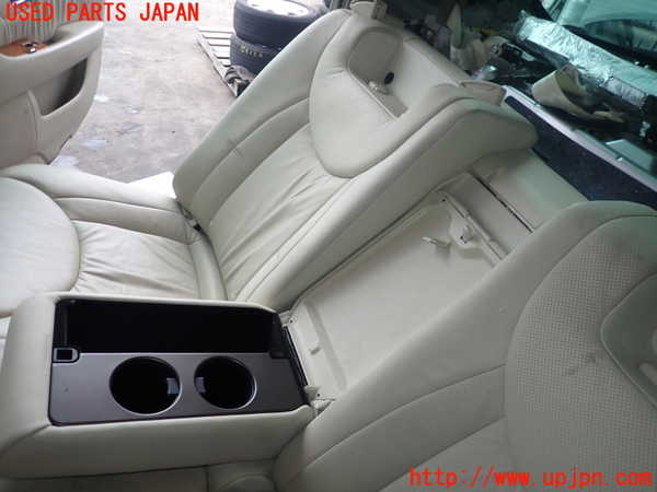 2UPJ-9242187385]セルシオ(UCF31)リアシート 中古_5