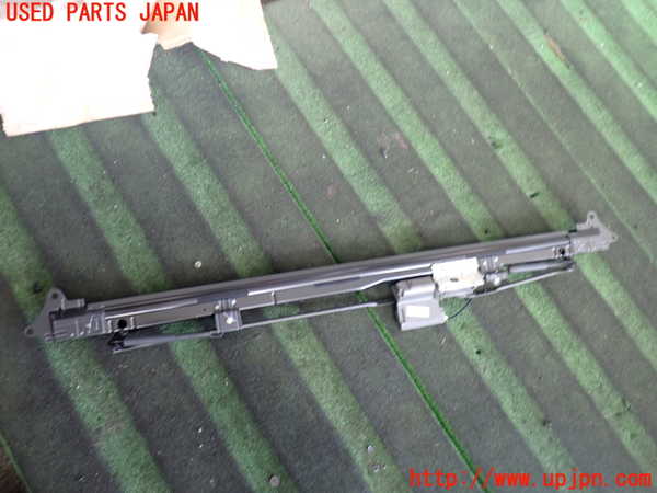2UPJ-9242187790]セルシオ(UCF31)リアサンシェード 中古_2