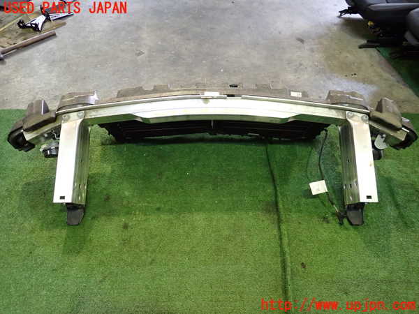 2UPJ-9242191014]ベンツ EQA250(243701C)H243系 フロントバンパーホースメント 中古_2