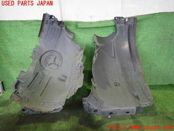 2UPJ-9242191092]ベンツ EQA250(243701C)H243系 左前フェンダーライナー 中古_2