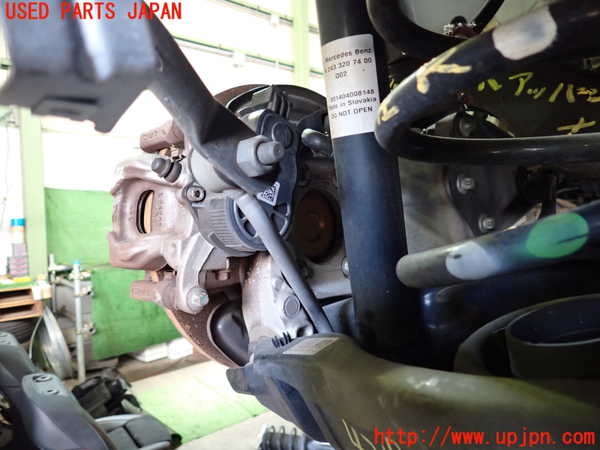 2UPJ-9242194305]ベンツ EQA250(243701C)H243系 左リアナックルハブ 中古_2