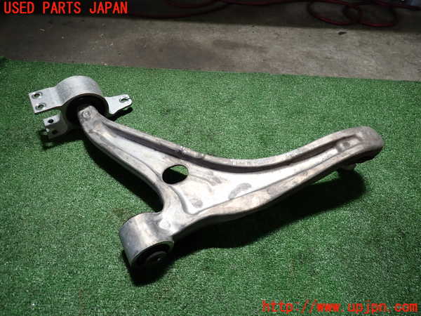 2UPJ-9242195176]ベンツ EQA250(243701C)H243系 右フロントロアアーム1 中古_2