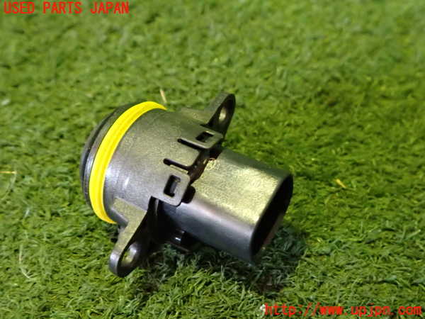 2UPJ-9242196309]ベンツ EQA250(243701C)H243系 スイッチ4 中古_2