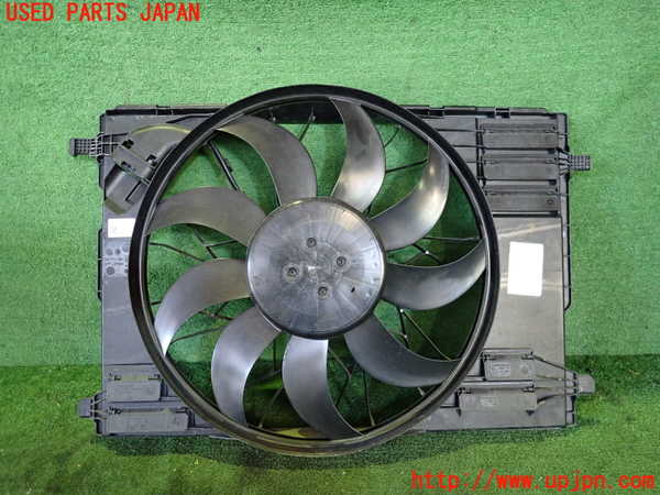2UPJ-9242196836]ベンツ EQA250(243701C)H243系 電動ファン1 中古_2