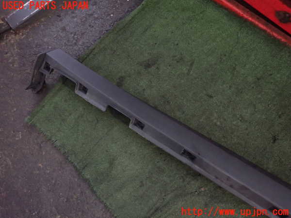 2UPJ-9242211390]ボルボ・EX30(2E400R)右サイドステップ 中古_3