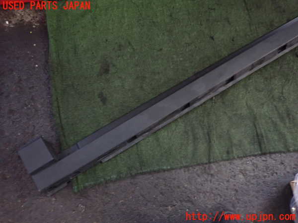 2UPJ-9242211392]ボルボ・EX30(2E400R)左サイドステップ 中古_2
