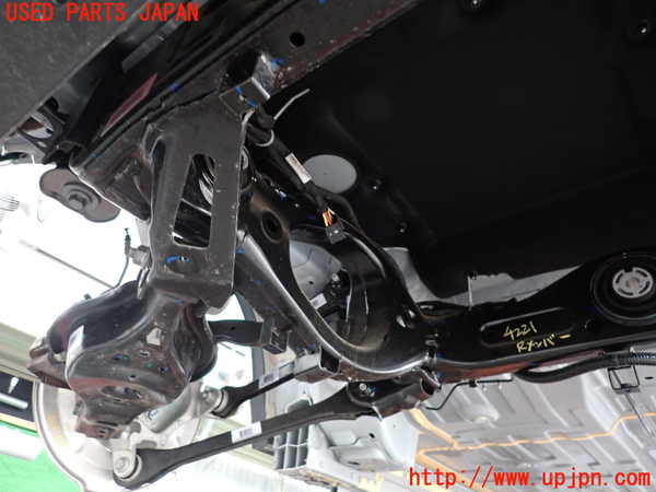 2UPJ-9242215295]ボルボ・EX30(2E400R)リアメンバー 中古_2