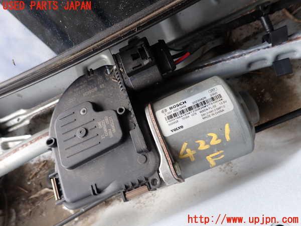 2UPJ-9242216770]ボルボ・EX30(2E400R)フロントワイパーモーター 中古_2
