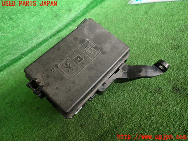 2UPJ-9242216153]ボルボ・EX30(2E400R)コンピューター8 中古_4