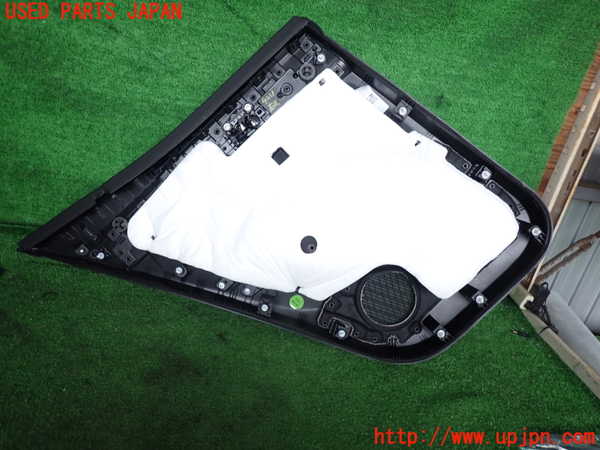 2UPJ-9242211294]ボルボ・EX30(2E400R)右後ドア内張り 中古_2