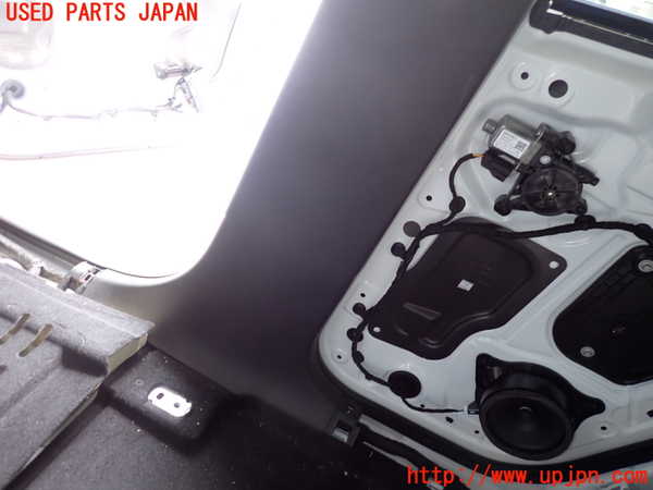 2UPJ-9242217665]ボルボ・EX30(2E400R)右センターピラートリム 中古_3