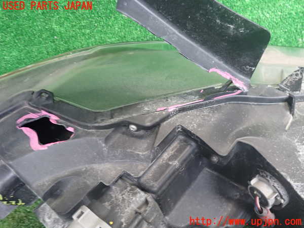2UPJ-9242241132]CX-8(KG2P)左ヘッドライト LED ジャンク_4