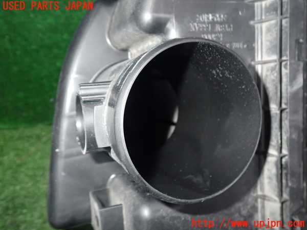 2UPJ-9242242560]CX-8(KG2P)エアクリーナーボックス 中古_3