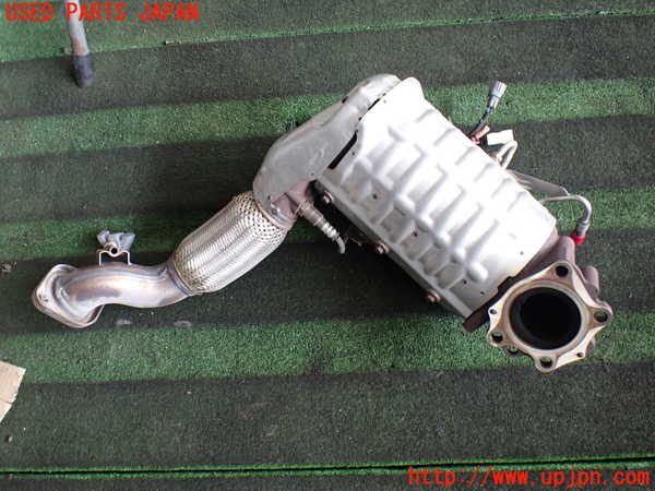 2UPJ-9242242661]CX-8(KG2P)触媒1 中古_2