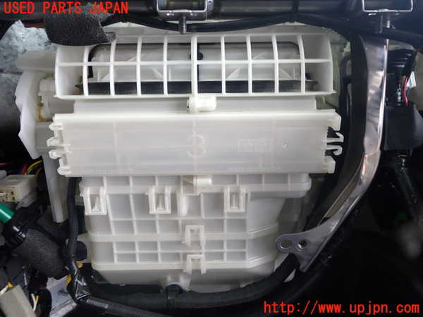 2UPJ-9242246081]CX-8(KG2P)エバポレーター1 中古_3