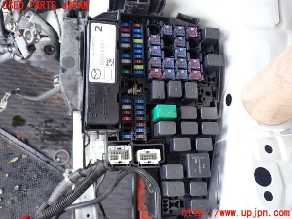 2UPJ-9242246741]CX-8(KG2P)ヒューズボックス1 中古_3