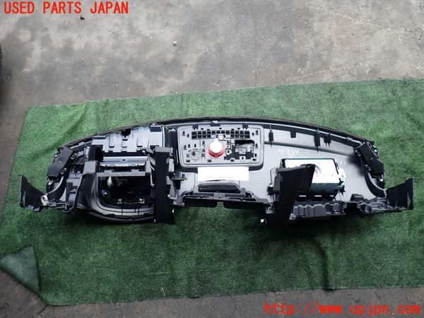 2UPJ-9242247505]CX-8(KG2P)ダッシュボード 中古_4