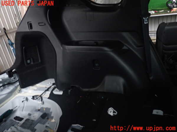 2UPJ-9242247680]CX-8(KG2P)左リアピラートリム 中古_3