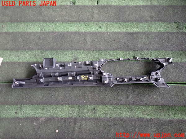 2UPJ-9242247693]CX-8(KG2P)内装トリム類3 中古_2