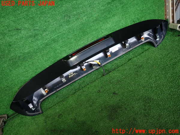 2UPJ-9242261520]フロンクス(WEB3S)リアスポイラー 中古_2