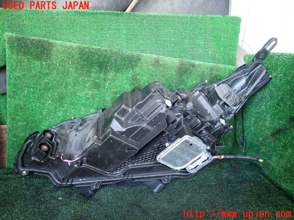 1UPJ-9242271130]ハリアー ハイブリッド(AXUH80)右ヘッドライト LED 中古_3