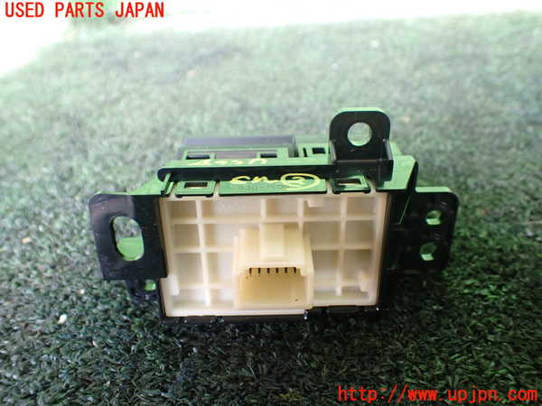 1UPJ-9242276307]ハリアー ハイブリッド(AXUH80)スイッチ2 (電動パーキング＆オートホールド) 中古_2