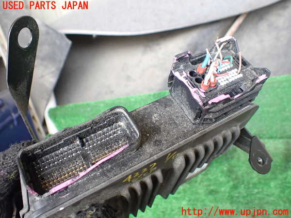 1UPJ-9242276110]ハリアー ハイブリッド(AXUH80)エンジンコンピューター 中古_3