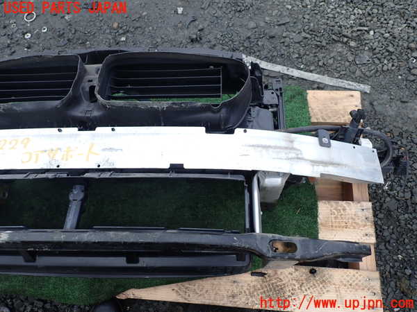 1UPJ-9242291041]BMW 523i(XG20 F10)コアサポート 中古_3