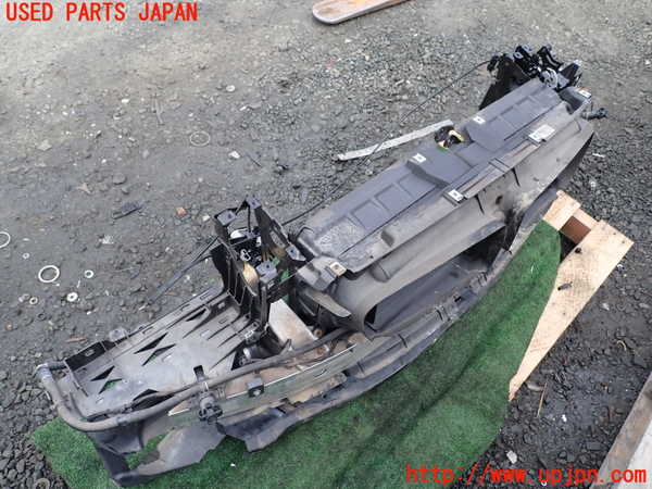 1UPJ-9242291041]BMW 523i(XG20 F10)コアサポート 中古_4
