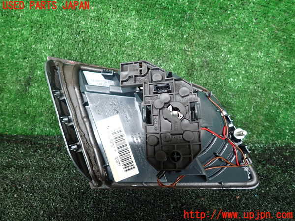 1UPJ-9242291550]BMW 523i(XG20 F10)右リアフィニッシャー 中古_2