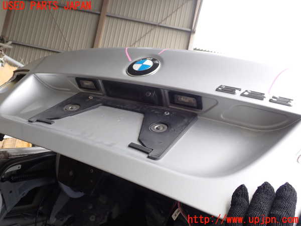 1UPJ-9242291500]BMW 523i(XG20 F10)トランク 中古_4