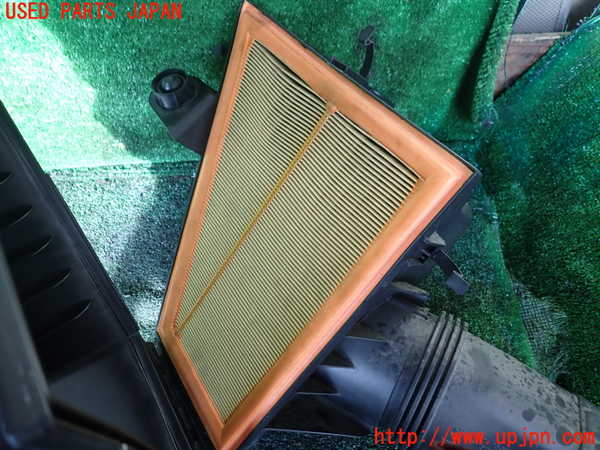 1UPJ-9242292560]BMW 523i(XG20 F10)エアクリーナーボックス 中古_4