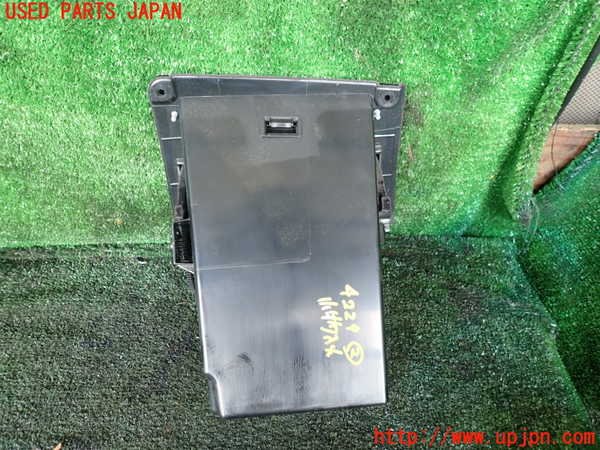 1UPJ-9242297842]BMW 523i(XG20 F10)小物入れ2 中古_3