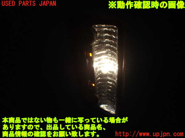 1UPJ-9242296412]BMW 523i(XG20 F10)ルームランプ2 (2列目) 中古_2