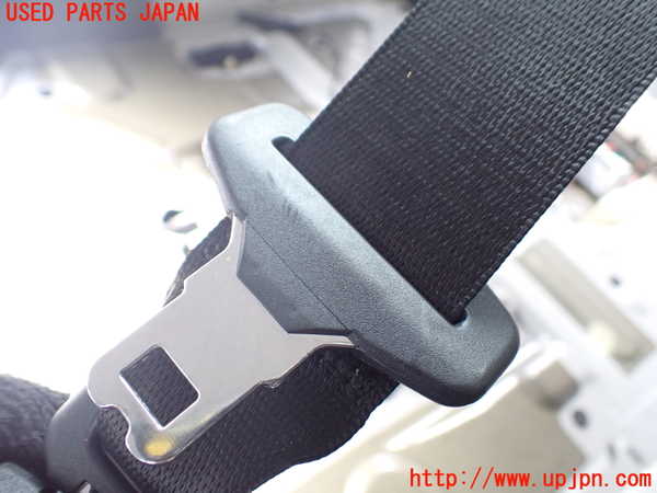 1UPJ-9242297135]BMW 523i(XG20 F10)真中2列目シートベルト 中古_2