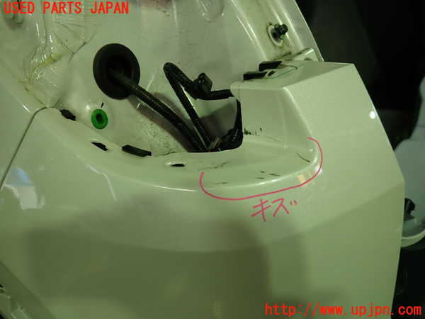 1UPJ-9242301610]WR-V(DG5)リアバンパー 中古_4