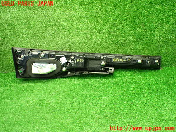 1UPJ-9242301550]WR-V(DG5)右リアフィニッシャー 中古_3