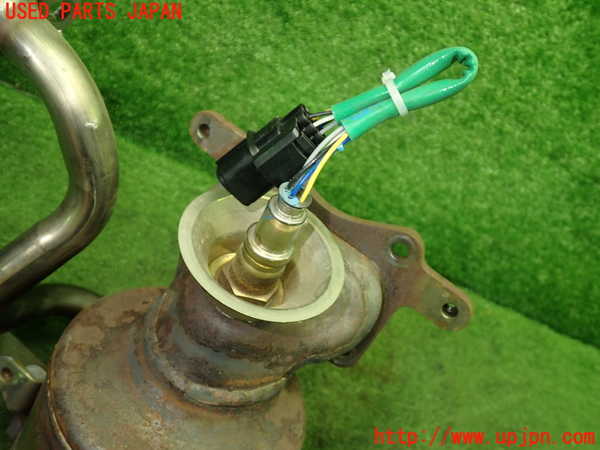 1UPJ-9242302662]WR-V(DG5)触媒2 中古_3