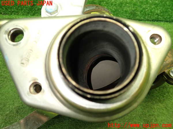 1UPJ-9242302662]WR-V(DG5)触媒2 中古_4