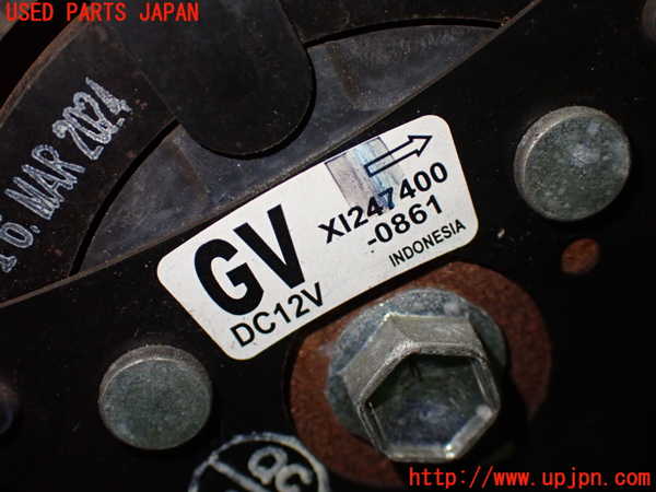 1UPJ-9242306025]WR-V(DG5)エアコンコンプレッサー 中古_4