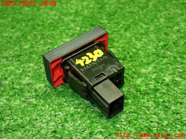 1UPJ-9242306290]WR-V(DG5)ハザードスイッチ 中古_3