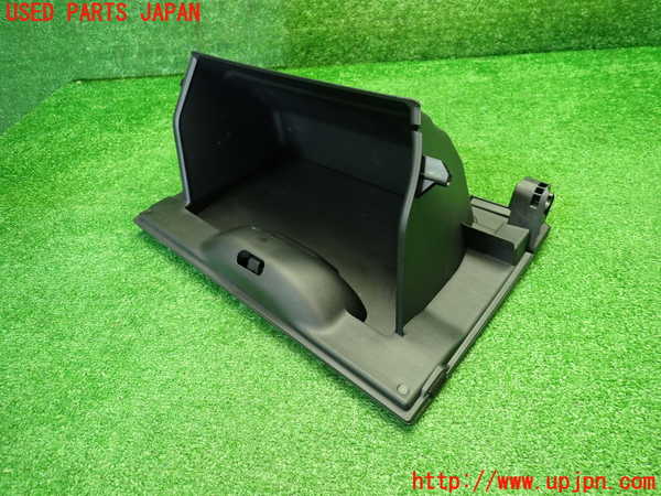 1UPJ-9242307516]WR-V(DG5)グローブボックス1 中古_2
