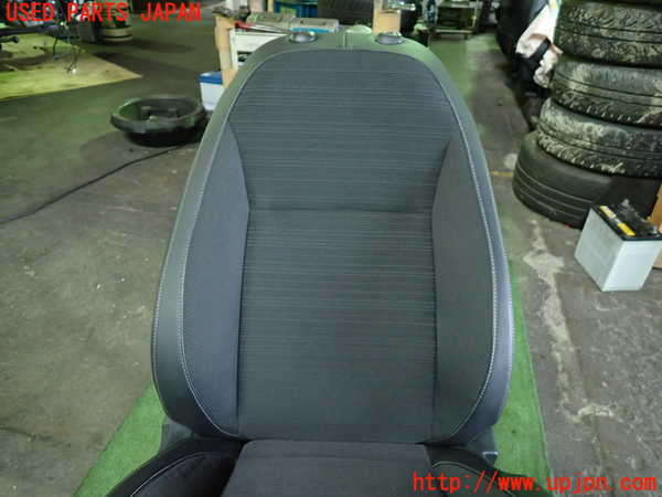 1UPJ-9242307035]WR-V(DG5)運転席シート 中古_3