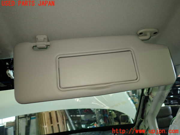 1UPJ-9242307625]WR-V(DG5)室内サンバイザー右側 中古_2