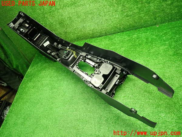 1UPJ-9242307540]WR-V(DG5)センターコンソール 中古_5