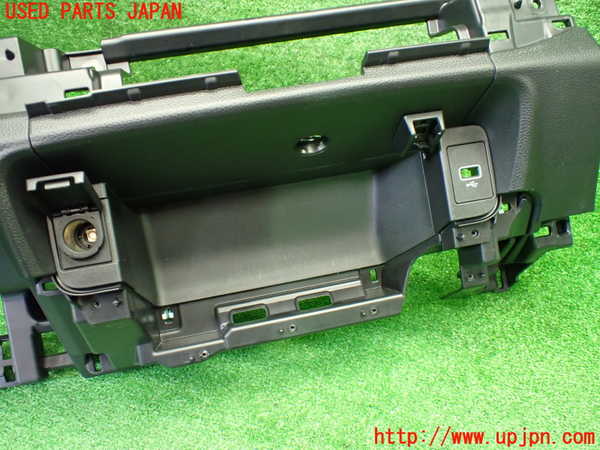 1UPJ-9242307549]WR-V(DG5)コンソール 中古_4
