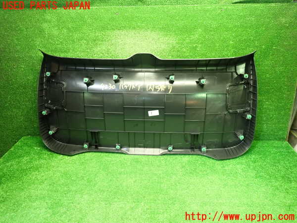 1UPJ-9242301578]WR-V(DG5)バックドア内張り 中古_4