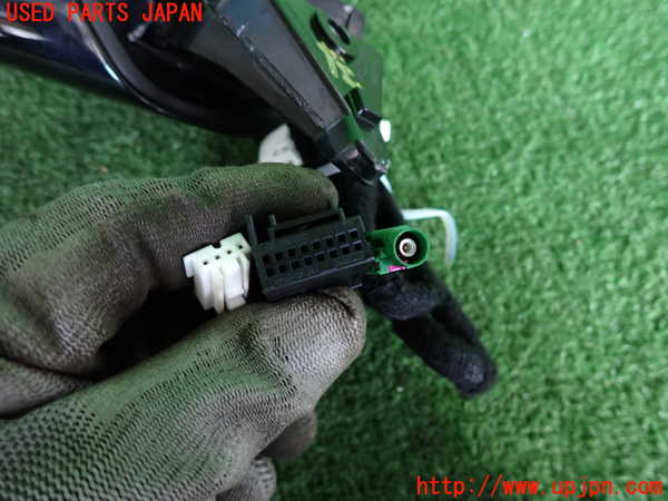 2UPJ-9242321212]ポルシェ・マカン ターボ(J1H3)左ドアミラー 中古_4
